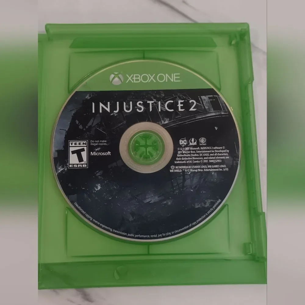 Injustice 2 Video Game  Xbox One Console - Picture 3 of 4